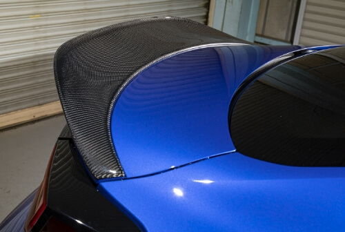 トランクスポイラー